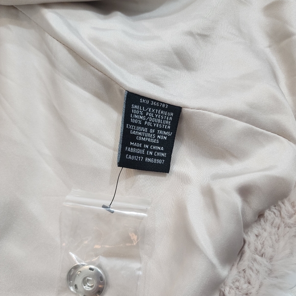 NWT- Le Chateau Teddy bear jacket - Picture 6 of 8